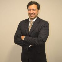 <strong>Camilo Herrera, 38 años · Medellín</strong>